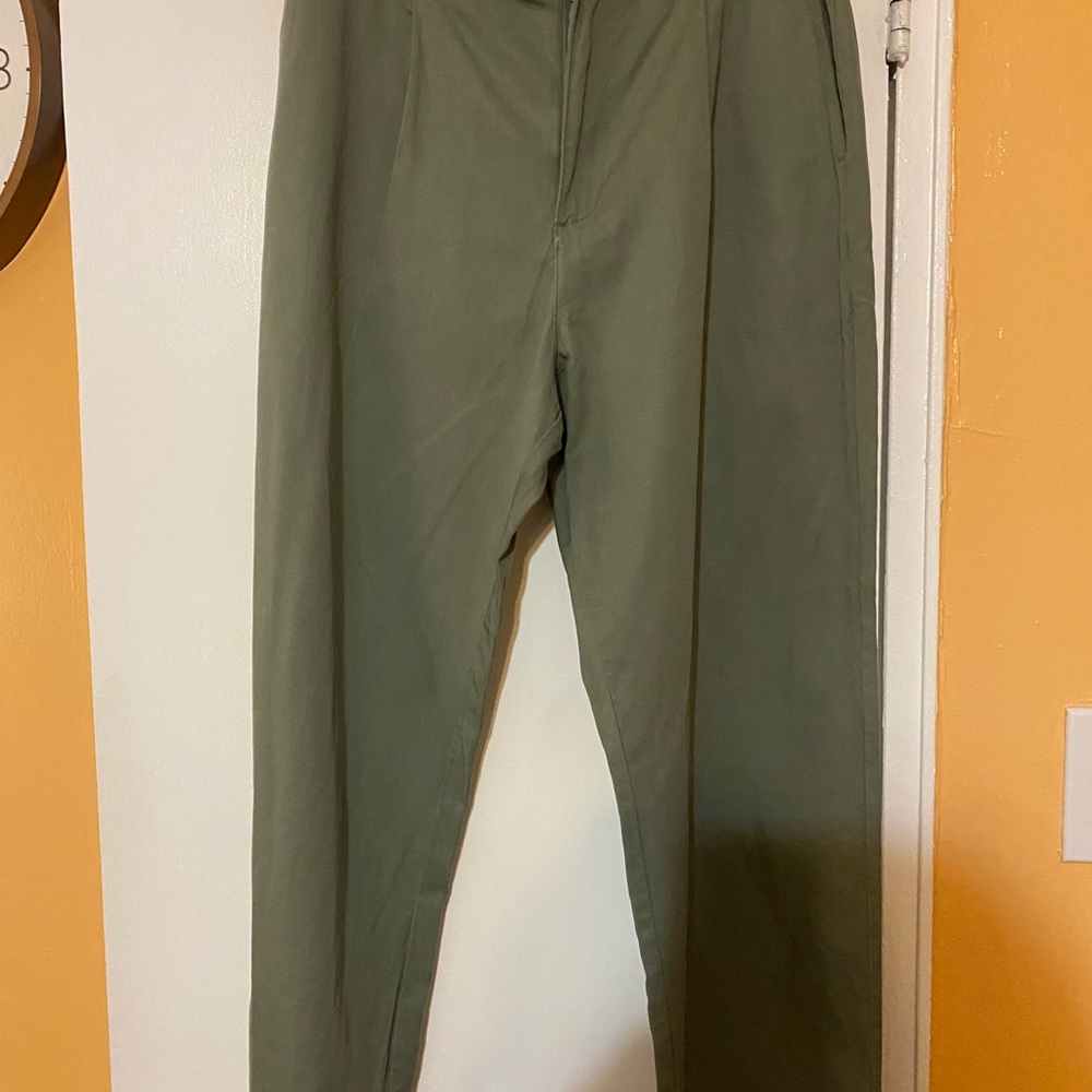 Women’ 90s loose Gap Olive Green khaki Pants